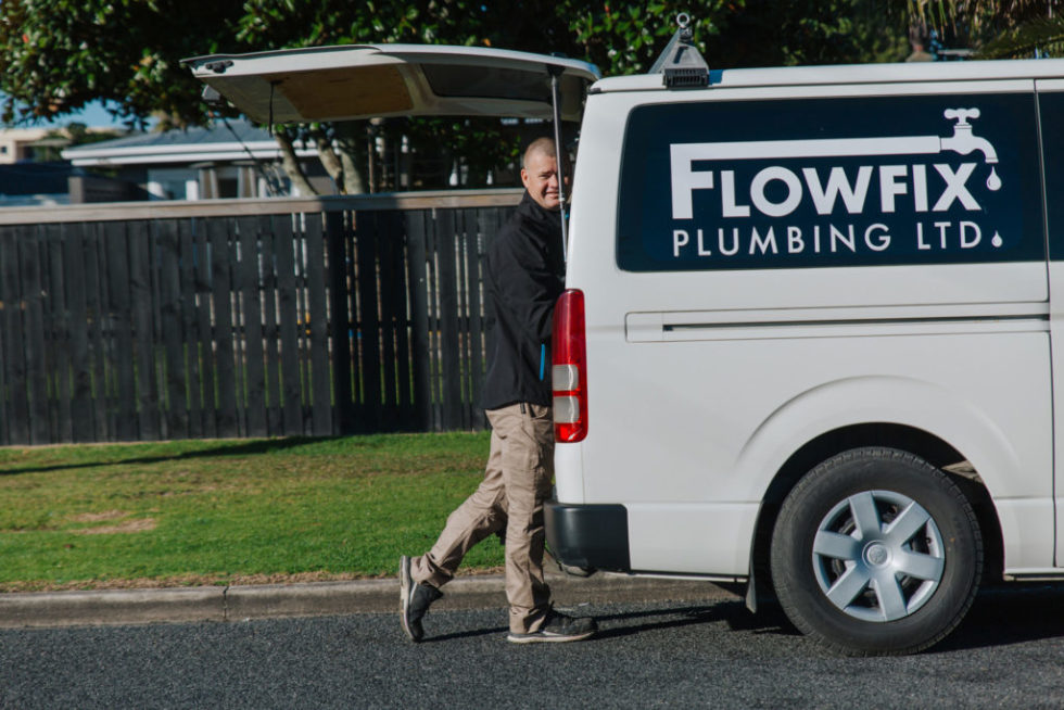 How To Find A Good Plumber In Your Area? Live In Orewa? Call FlowFix!